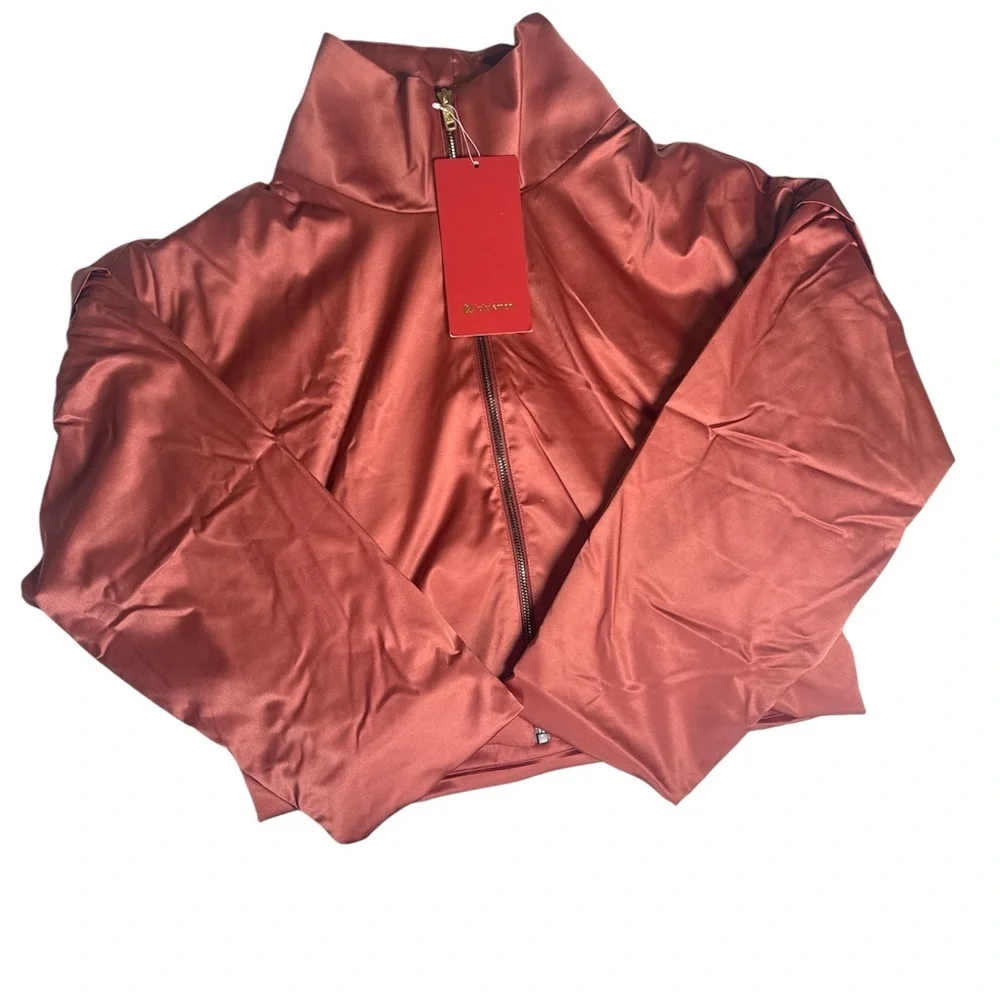 lululemon athletica brand new